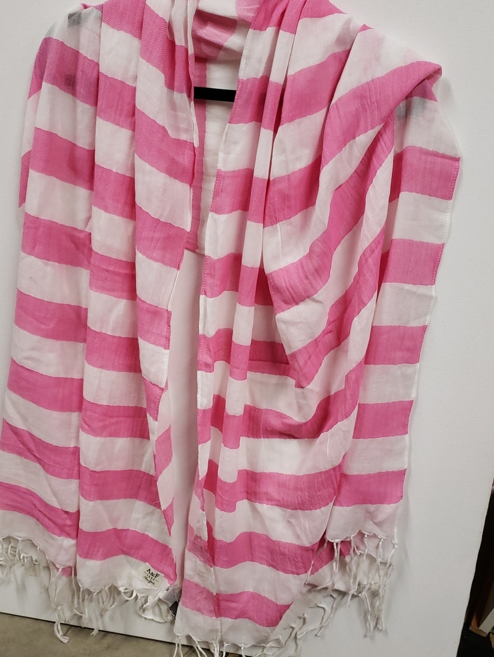 Abercrombie & Fitch Pink and White Lightweight Fringe Scarf
